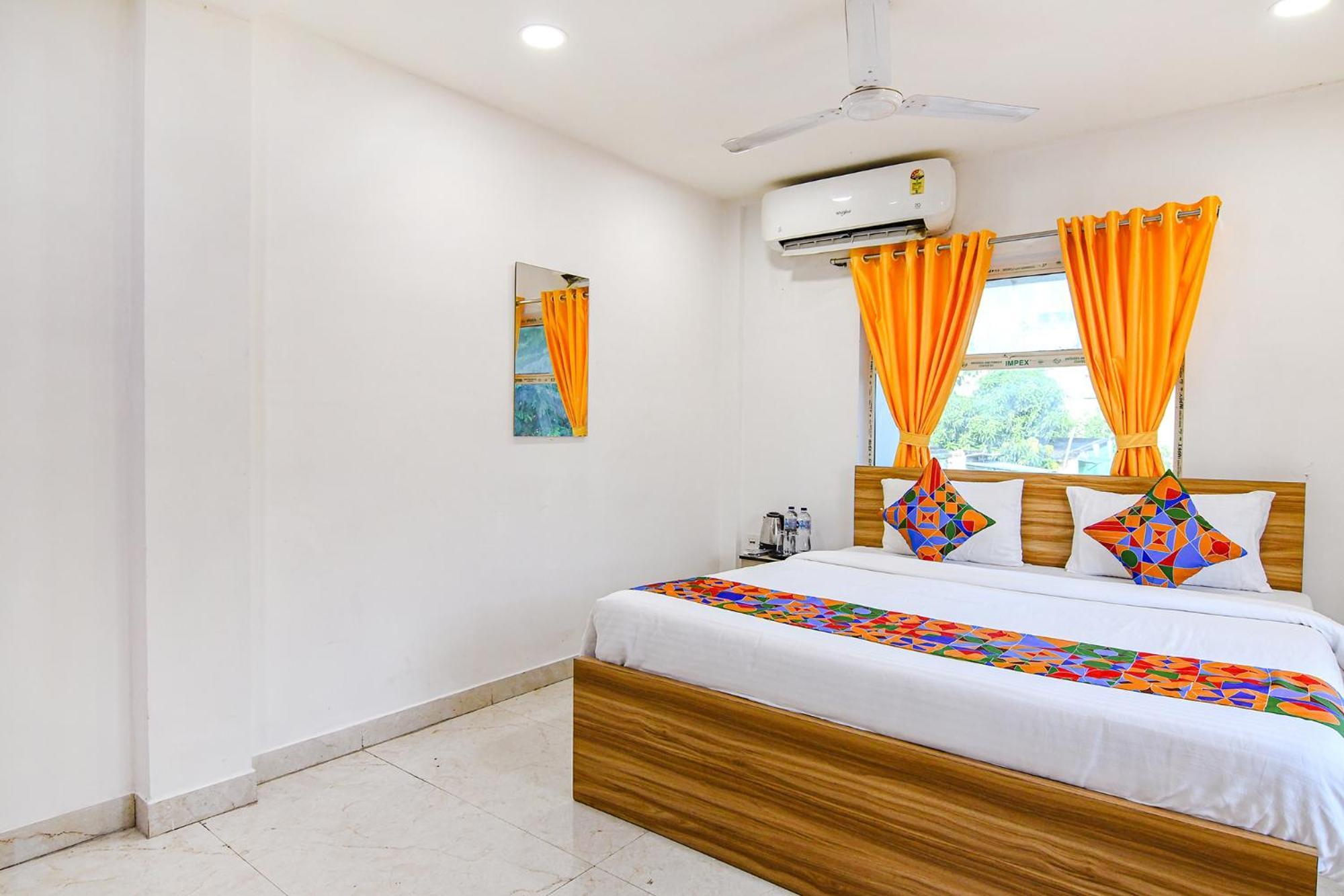 Fabhotel Grand Hazra Inn - Nr Ballygunge Station Kolkata Bagian luar foto