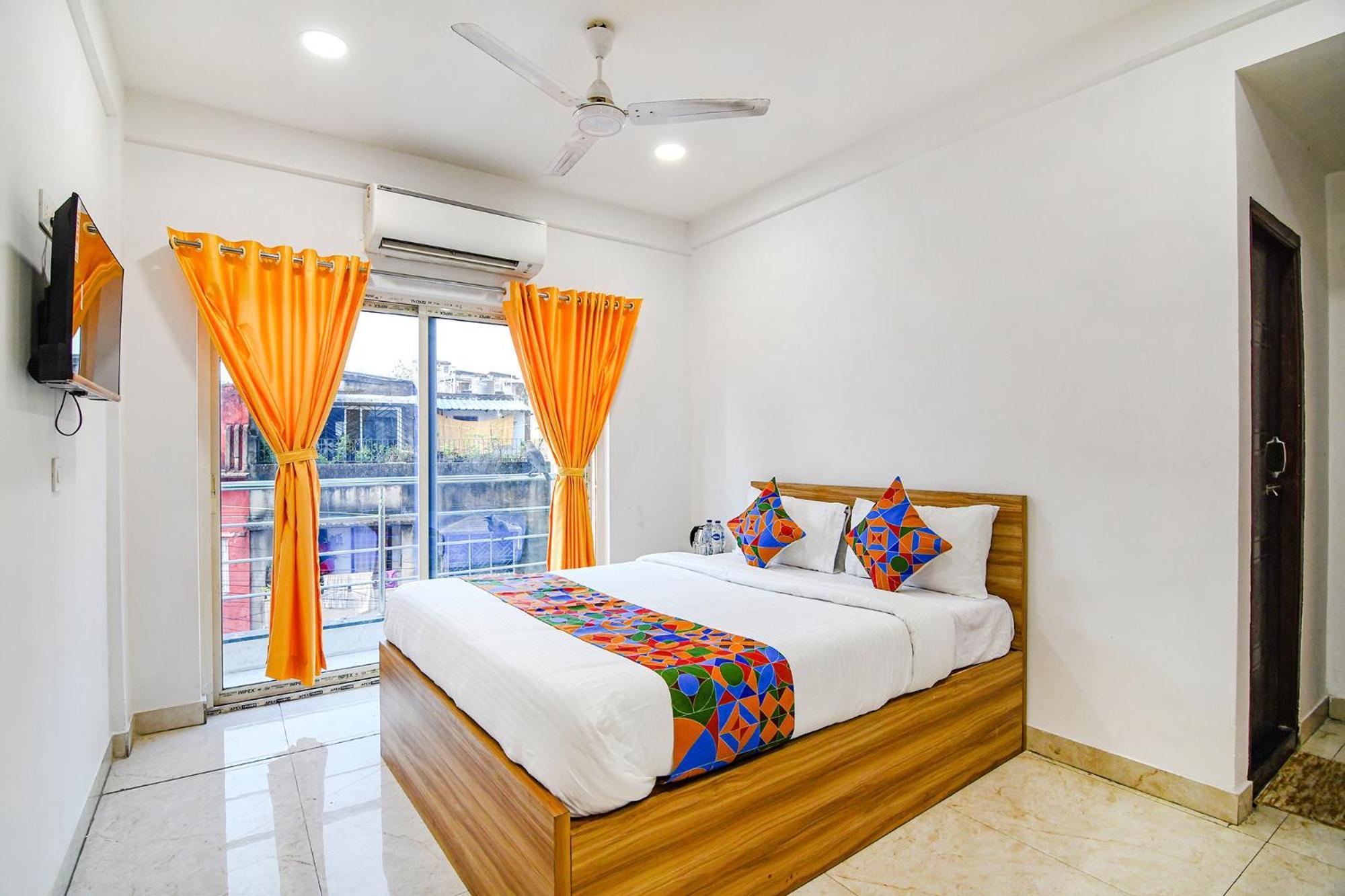 Fabhotel Grand Hazra Inn - Nr Ballygunge Station Kolkata Bagian luar foto